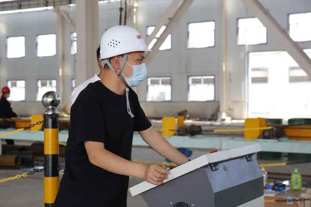 新疆热浸涂塑钢管厂：十二师首家钢管基地正式投产