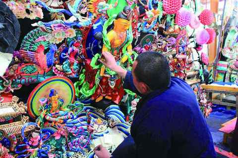 奥仁格管道管道推荐：酥油花盛开在冰点的奇异之花